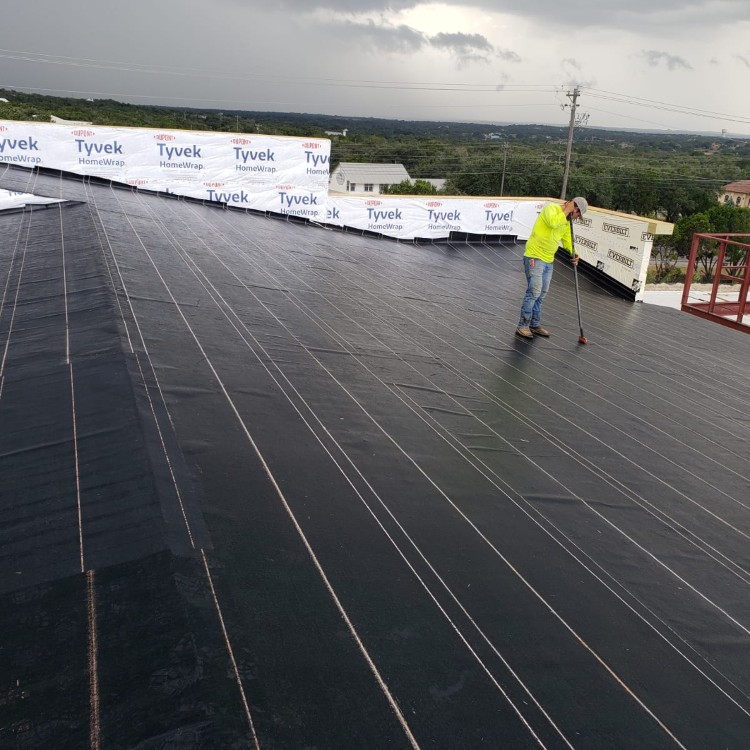 Roofing services in Lubbock, TX